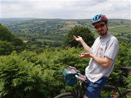 Tao frames the view of Widecombe from the Bonehill-Natsworthy track