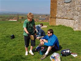 Lunch on Burrow Mump