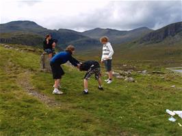 Lunch stop at the start of the Harris Walkway near Adrvourlie