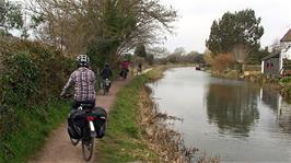 Starting our final fast dash to Taunton along the Bridgwater & Taunton Canal at Creech St Michael