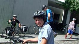 Everyone happy after a leisurely start at Lausanne Youth Hostel