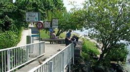 Lunch just off Oucy Quay, 4.9 miles into the ride