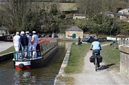 The Happy Barge continues over Dundas Aqueduct