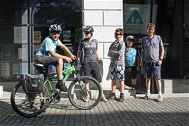 The complete group outside Solothurn Youth Hostel