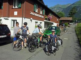 The group ready to leave Brienz Youth Hostel