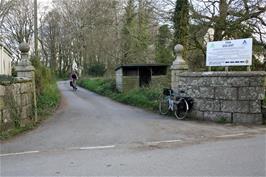 Golant Youth Hostel main entrance