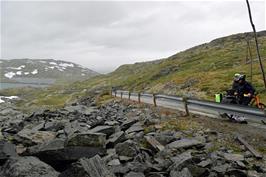 Cold, wet cyclists in dire need of warmth and shelter at 1392m near Øvre Hervavatnet