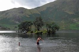 Jude and George swim back to the shore from Woodhouse Islands, Crummock Water