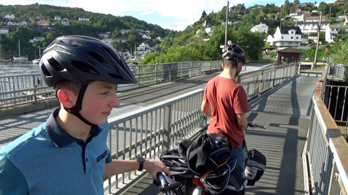 09 Aug 2017 · Norway: Day 2: Gatwick to Bergen YH