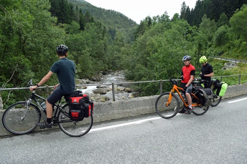 11 Aug 2017 · Norway: Day 4: Voss to Mjølfjell YH