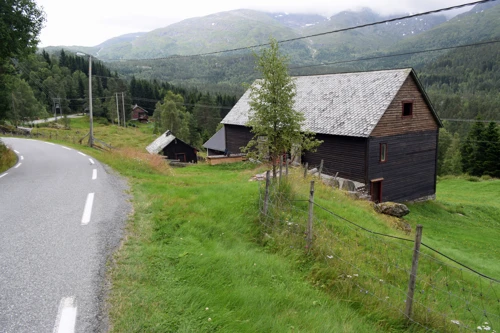 11 Aug 2017 · Norway: Day 4: Voss to Mjølfjell YH