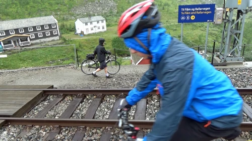 12 Aug 2017 · Norway: Day 5: Mjølfjell to Sogndal YH