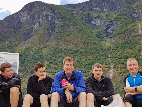 12 Aug 2017 · Norway: Day 5: Mjølfjell to Sogndal YH