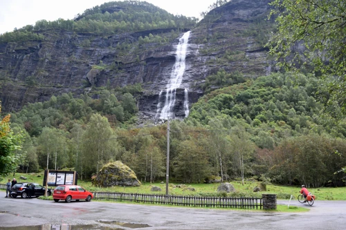 15 Aug 2017 · Norway: Day 8: Skjolden to Sognefjellshytta