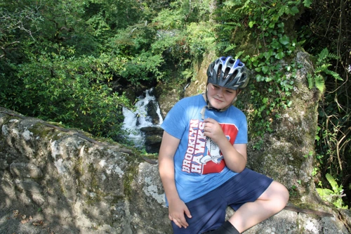 Report photo