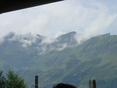 25 Aug 2002 · Switzerland: Day 8 Leissigen to Brienz YH