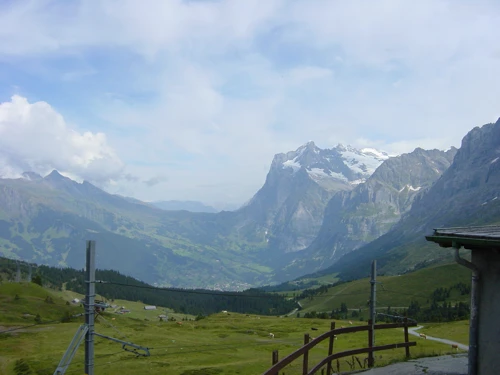 25 Aug 2002 · Switzerland: Day 8 Leissigen to Brienz YH