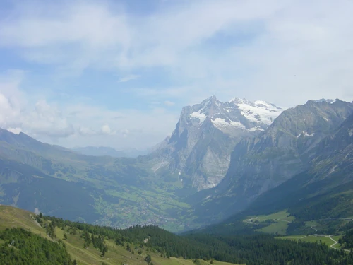 25 Aug 2002 · Switzerland: Day 8 Leissigen to Brienz YH