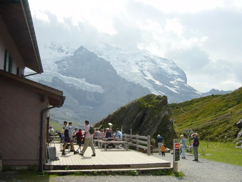 25 Aug 2002 · Switzerland: Day 8 Leissigen to Brienz YH