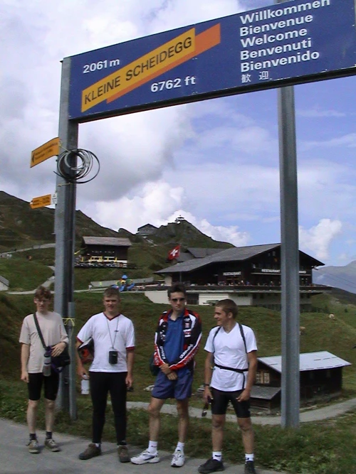 25 Aug 2002 · Switzerland: Day 8 Leissigen to Brienz YH