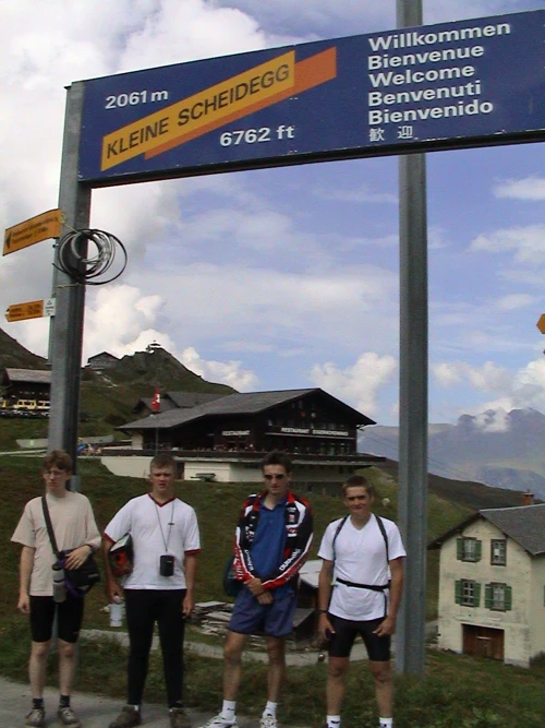 25 Aug 2002 · Switzerland: Day 8 Leissigen to Brienz YH