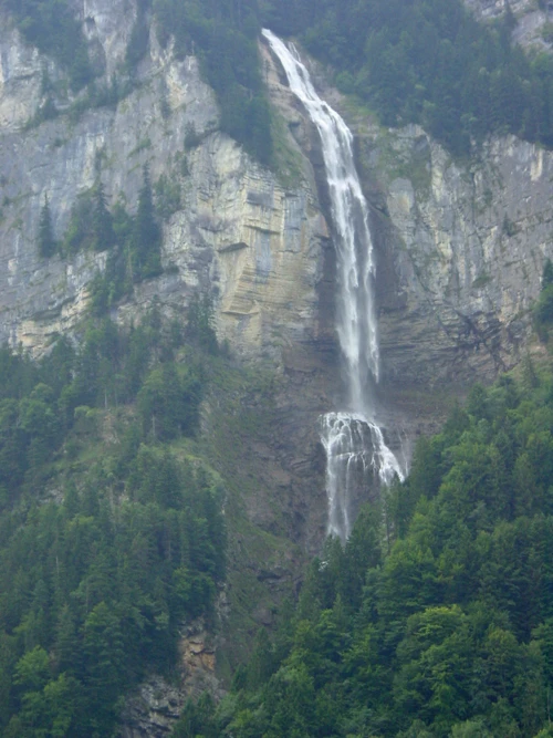 26 Aug 2002 · Switzerland: Day 9 Brienz to Hospental YH