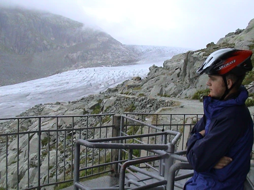 26 Aug 2002 · Switzerland: Day 9 Brienz to Hospental YH
