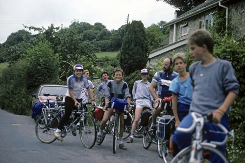 18 Jul 1987 · Beer Youth Hostel: Day 1
