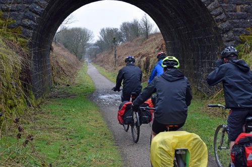31 Mar 2018 · Peak District: Day 2: Hartington Hall to Eyam YH