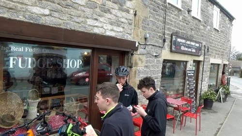 01 Apr 2018 · Peak District: Day 3: Eyam to Edale YH