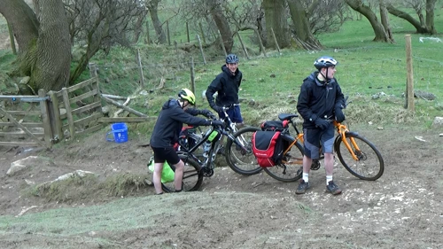 01 Apr 2018 · Peak District: Day 3: Eyam to Edale YH
