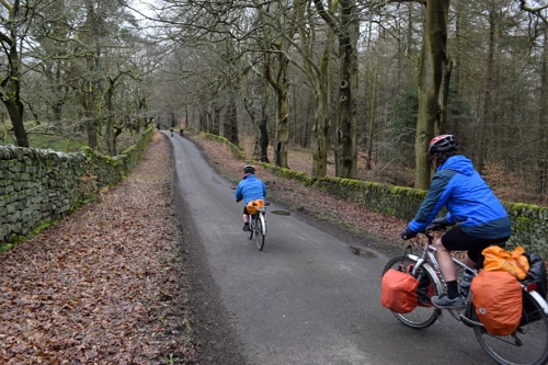 01 Apr 2018 · Peak District: Day 3: Eyam to Edale YH