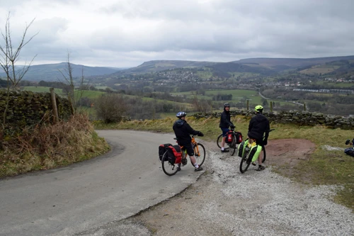 01 Apr 2018 · Peak District: Day 3: Eyam to Edale YH