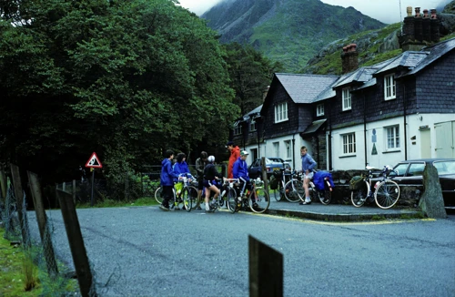 24 Aug 1985 · Snowdonia National Park: Day 3 Idwal Cottage to Pen-y-Pas