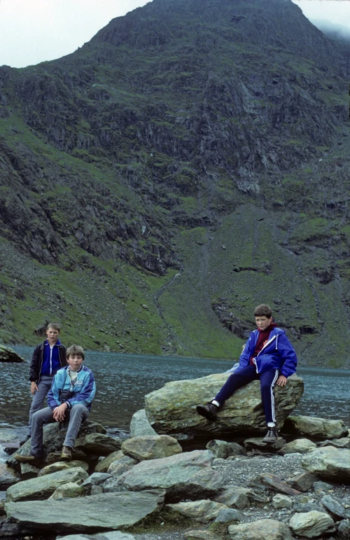24 Aug 1985 · Snowdonia National Park: Day 3 Idwal Cottage to Pen-y-Pas