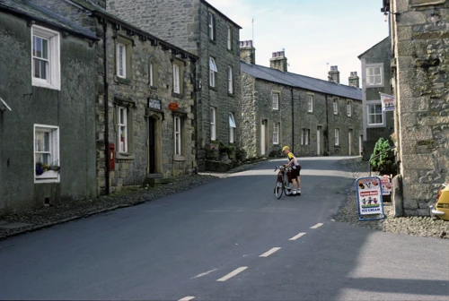 21 Aug 1987 · Dales, Pennines & Southern Scotland: Day 2 Slaidburn to Malham