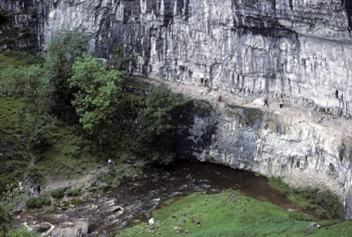 22 Aug 1987 · Dales, Pennines & Southern Scotland: Day 3 Malham to Aysgarth