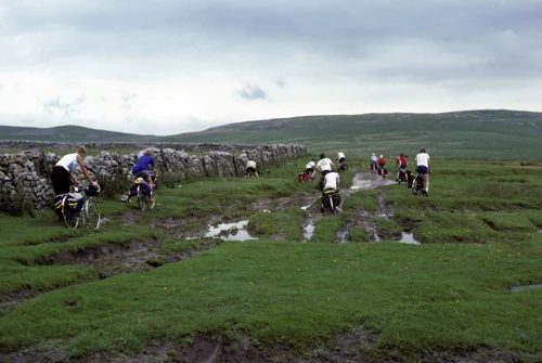 22 Aug 1987 · Dales, Pennines & Southern Scotland: Day 3 Malham to Aysgarth
