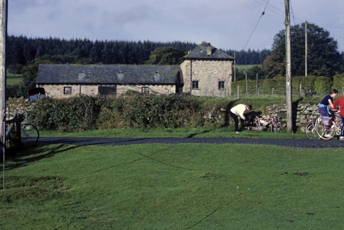 11 Oct 1987 · Bellever Youth Hostel: Day 2