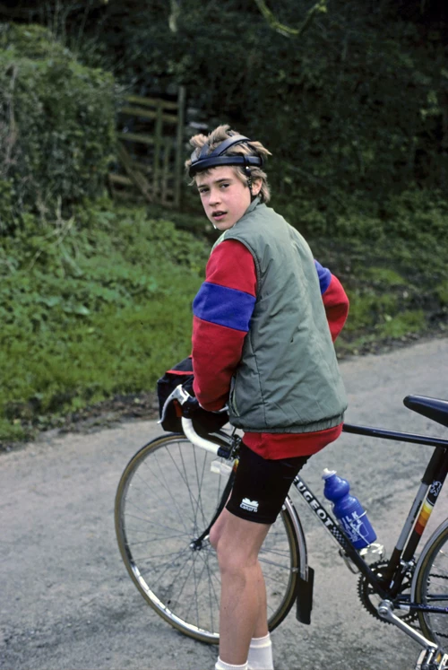 27 Mar 1988 · Harford
