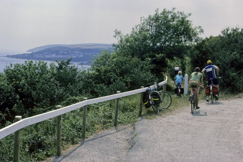 25 Jun 1988 · Golant Youth Hostel: Day 1