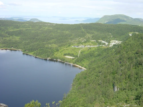 07 Jul 2003 · South West Norway: Day 4 Preikestolen to  Hjelmeland guest house