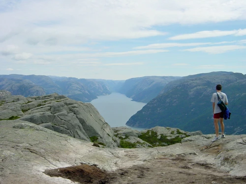 07 Jul 2003 · South West Norway: Day 4 Preikestolen to  Hjelmeland guest house
