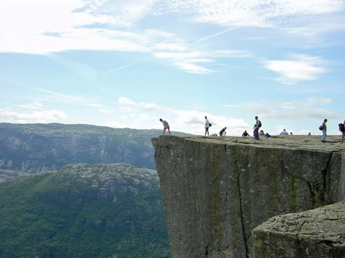 07 Jul 2003 · South West Norway: Day 4 Preikestolen to  Hjelmeland guest house