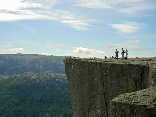 07 Jul 2003 · South West Norway: Day 4 Preikestolen to  Hjelmeland guest house