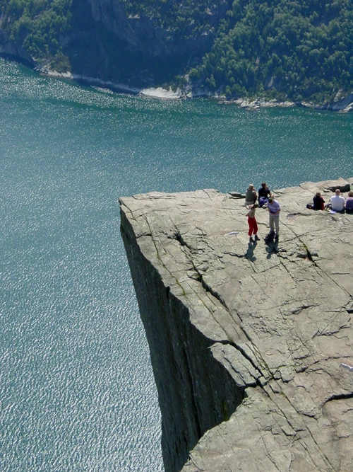 07 Jul 2003 · South West Norway: Day 4 Preikestolen to  Hjelmeland guest house