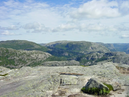 07 Jul 2003 · South West Norway: Day 4 Preikestolen to  Hjelmeland guest house