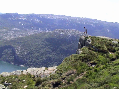 07 Jul 2003 · South West Norway: Day 4 Preikestolen to  Hjelmeland guest house