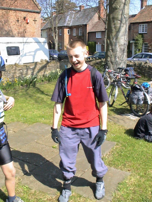 09 Apr 2004 · Somerset Levels: Day 1 Home to Street YH
