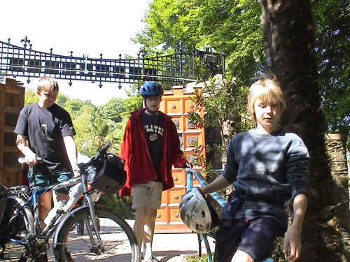23 May 2004 · Salcombe: Day 2